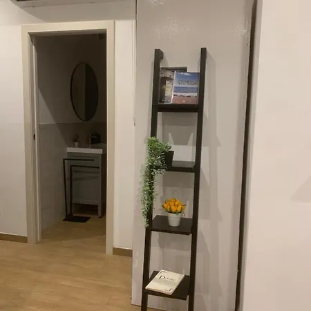 Dentrofuori Apartament *